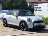 Mini Cooper bei Gebrauchtwagen.expert - Abbildung (2 / 15)