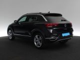VW T-Roc bei Gebrauchtwagen.expert - Abbildung (5 / 15)