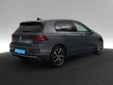 VW Golf bei Gebrauchtwagen.expert - Abbildung (4 / 15)