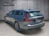 Volvo V60 bei Gebrauchtwagen.expert - Abbildung (4 / 15)