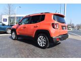 Jeep Renegade bei Gebrauchtwagen.expert - Abbildung (5 / 10)