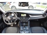 Alfa Romeo Giulia bei Gebrauchtwagen.expert - Abbildung (7 / 10)