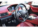Maserati Levante bei Gebrauchtwagen.expert - Abbildung (9 / 10) Maserati Levante bei Gebrauchtwagen.expert - Abbildung (9 / 10)