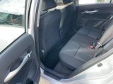 Toyota Auris bei Gebrauchtwagen.expert - Abbildung (8 / 15)