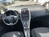 Toyota Auris bei Gebrauchtwagen.expert - Abbildung (9 / 15)