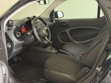 Smart smart fortwo bei Gebrauchtwagen.expert - Abbildung (12 / 14) Smart smart fortwo bei Gebrauchtwagen.expert - Abbildung (12 / 14)
