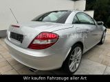 Mercedes-Benz SLK-Klasse bei Gebrauchtwagen.expert - Abbildung (14 / 15)