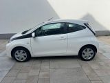 Toyota Aygo bei Gebrauchtwagen.expert - Abbildung (6 / 15)