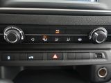 Opel Vivaro bei Gebrauchtwagen.expert - Abbildung (14 / 15)