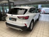 Ford Kuga bei Gebrauchtwagen.expert - Abbildung (4 / 15) Ford Kuga bei Gebrauchtwagen.expert - Abbildung (4 / 15)