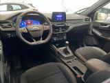 Ford Kuga bei Gebrauchtwagen.expert - Abbildung (14 / 15) Ford Kuga bei Gebrauchtwagen.expert - Abbildung (14 / 15)