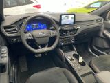 Ford Kuga bei Gebrauchtwagen.expert - Abbildung (14 / 15)