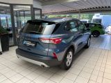 Ford Kuga bei Gebrauchtwagen.expert - Abbildung (4 / 15) Ford Kuga bei Gebrauchtwagen.expert - Abbildung (4 / 15)