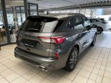 Ford Kuga bei Gebrauchtwagen.expert - Abbildung (4 / 15) Ford Kuga bei Gebrauchtwagen.expert - Abbildung (4 / 15)