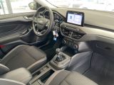 Ford Focus Turnier bei Gebrauchtwagen.expert - Abbildung (15 / 15)