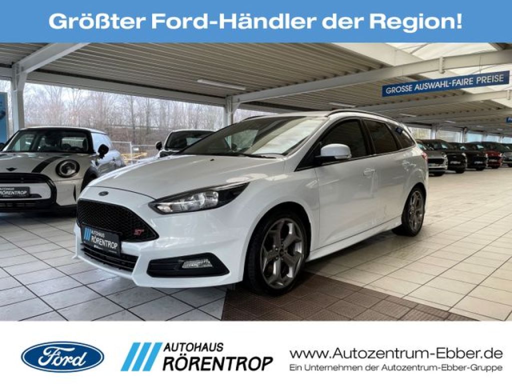 Ford Focus Turnier bei Gebrauchtwagen.expert - Hauptabbildung Ford Focus Turnier bei Gebrauchtwagen.expert - Hauptabbildung