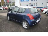 Suzuki Swift bei Gebrauchtwagen.expert - Abbildung (4 / 14)