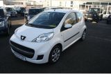 Peugeot 107 bei Gebrauchtwagen.expert - Abbildung (2 / 13)