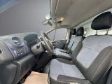 Opel Vivaro bei Gebrauchtwagen.expert - Abbildung (14 / 15)
