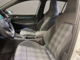 VW Golf VIII bei Gebrauchtwagen.expert - Abbildung (8 / 15)