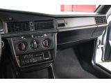 Mercedes-Benz 190 bei Gebrauchtwagen.expert - Abbildung (10 / 10)