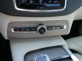 Volvo XC90 bei Gebrauchtwagen.expert - Abbildung (12 / 15)
