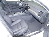 Volvo V60 bei Gebrauchtwagen.expert - Abbildung (2 / 15)