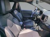 Jeep Compass bei Gebrauchtwagen.expert - Abbildung (13 / 15) Jeep Compass bei Gebrauchtwagen.expert - Abbildung (13 / 15)