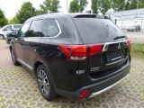 Mitsubishi Outlander bei Gebrauchtwagen.expert - Abbildung (6 / 10)