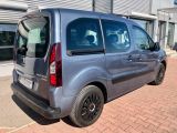 Peugeot Partner bei Gebrauchtwagen.expert - Abbildung (2 / 15)