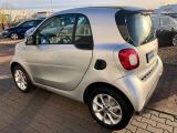 Smart smart fortwo bei Gebrauchtwagen.expert - Abbildung (5 / 15)