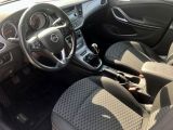 Opel Astra bei Gebrauchtwagen.expert - Abbildung (13 / 15)