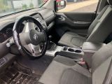 Nissan Navara bei Gebrauchtwagen.expert - Abbildung (10 / 15)