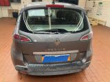 Renault Scenic bei Gebrauchtwagen.expert - Abbildung (8 / 15)
