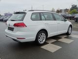 VW Golf bei Gebrauchtwagen.expert - Abbildung (5 / 15)