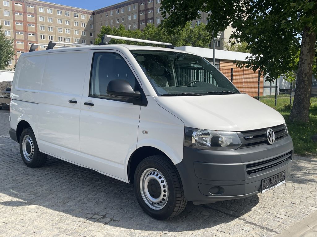 VW T5 Transporter bei Gebrauchtwagen.expert - Hauptabbildung VW T5 Transporter bei Gebrauchtwagen.expert - Hauptabbildung