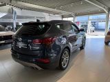 Hyundai Santa Fe bei Gebrauchtwagen.expert - Abbildung (4 / 15)