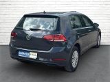 VW Golf VII bei Gebrauchtwagen.expert - Abbildung (5 / 15)
