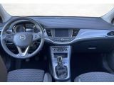 Opel Astra bei Gebrauchtwagen.expert - Abbildung (13 / 15)