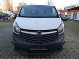 Opel Vivaro bei Gebrauchtwagen.expert - Abbildung (12 / 15) Opel Vivaro bei Gebrauchtwagen.expert - Abbildung (12 / 15)