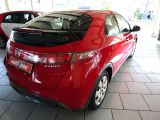 Honda Civic bei Gebrauchtwagen.expert - Abbildung (8 / 15)