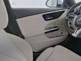 Mercedes-Benz C-Klasse bei Gebrauchtwagen.expert - Abbildung (8 / 11)