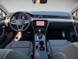 VW Passat bei Gebrauchtwagen.expert - Abbildung (12 / 15)