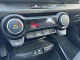 Kia Stonic bei Gebrauchtwagen.expert - Abbildung (14 / 15)