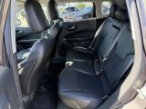Jeep Compass bei Gebrauchtwagen.expert - Abbildung (12 / 15)