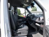 Mercedes-Benz Sprinter bei Gebrauchtwagen.expert - Abbildung (10 / 15) Mercedes-Benz Sprinter bei Gebrauchtwagen.expert - Abbildung (10 / 15)