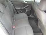 Ford Focus Turnier bei Gebrauchtwagen.expert - Abbildung (11 / 15)