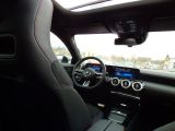 Mercedes-Benz CLA 220d AMG Ambiente bei Gebrauchtwagen.expert - Abbildung (13 / 15)