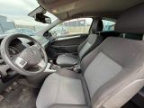 Opel Astra bei Gebrauchtwagen.expert - Abbildung (8 / 15) Opel Astra bei Gebrauchtwagen.expert - Abbildung (8 / 15)