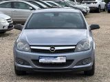 Opel Astra bei Gebrauchtwagen.expert - Abbildung (2 / 15) Opel Astra bei Gebrauchtwagen.expert - Abbildung (2 / 15)
